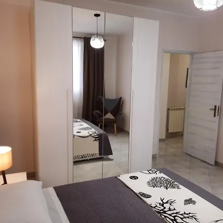 Apartment Le Palme Netine